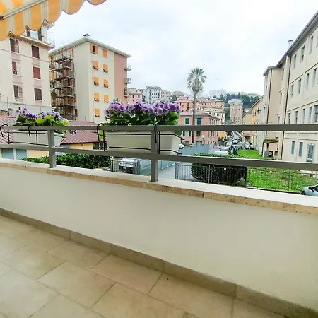 Apartment A Casa Di Ezio E Paola La Spezia
